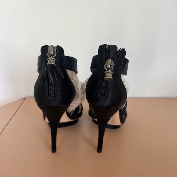 BCBG MAXAZRIA - SERENA 2 DRESS SANDALS - BLACK SATIN - SIZE 6 1/5 - Picture 6 of 8